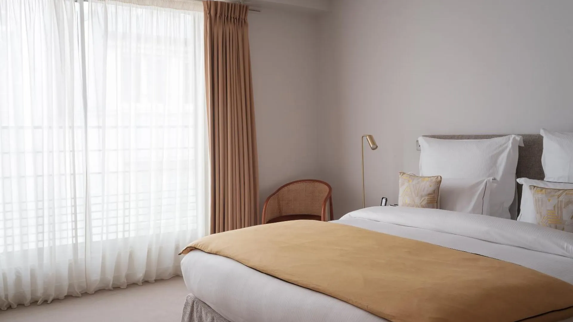Apartahotel Hotel De Pourtales París
