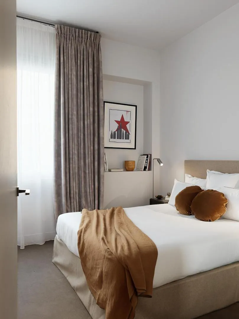Hotel De Pourtales Paris Aparthotel